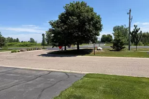 913 Serenity Cir, Norwood Young America, MN 55397 - Photo 14