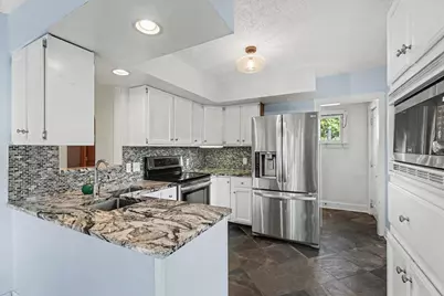 3317 Yosemite Avenue S, Saint Louis Park, MN 55416 - Photo 8