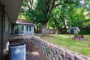 40 B St, Saint Paul, MN 55106 - Photo 36
