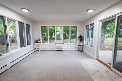 40 B Street, Saint Paul, MN 55106 - Photo 12