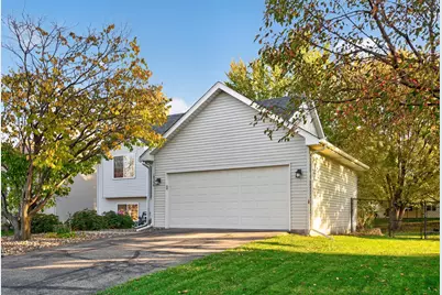 18396 Everest Path, Farmington, MN 55024 - Photo 2