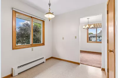 202 Ash Street W, South Saint Paul, MN 55075 - Photo 12