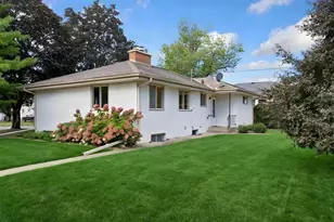 202 Ash St W, South Saint Paul, MN 55075 - Photo 42