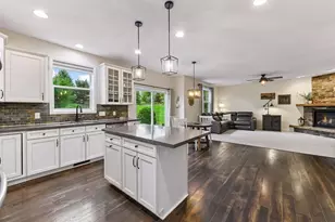 2442 Lacy Ln, Victoria, MN 55386 - Photo 8