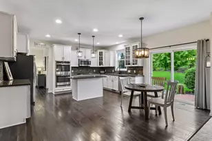 2442 Lacy Ln, Victoria, MN 55386 - Photo 14
