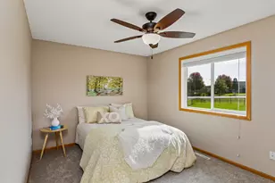 733 O'Brien Pkwy, Belle Plaine, MN 56011 - Photo 28