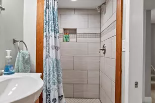 2704 Garfield Street NE, Minneapolis, MN 55418 - Photo 28
