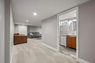 2704 Garfield Street NE, Minneapolis, MN 55418 - Photo 26