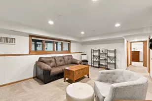 4760 Larson Rd, Shoreview, MN 55126 - Photo 38