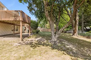 95 15th Ave SW, New Brighton, MN 55112 - Photo 34