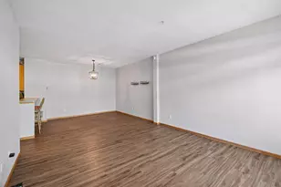 4887 Bivens Ct, Inver Grove Heights, MN 55076 - Photo 6