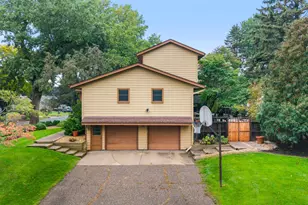 1483 Red Cedar Rd, Eagan, MN 55121 - Photo 44