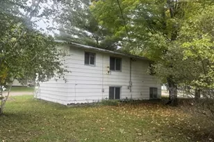 601 6th Ave SW, Little Falls, MN 56345 - Photo 2