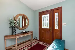 2 Capri Dr, Mankato, MN 56001 - Photo 2