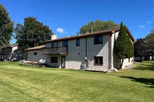 4459 Urbandale Ct N, Plymouth, MN 55446 - Photo 2