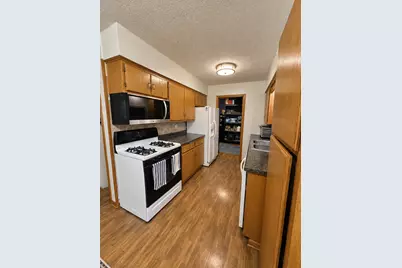 50800 Evergreen Avenue, Rush City, MN 55069 - Photo 6