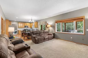 746 Riesgraf Rd, Carver, MN 55315 - Photo 22