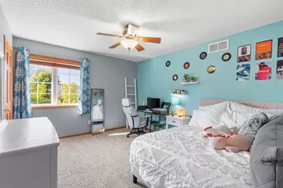 746 Riesgraf Road, Carver, MN 55315 - Photo 42