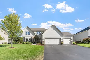 746 Riesgraf Rd, Carver, MN 55315 - Photo 2