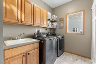 746 Riesgraf Rd, Carver, MN 55315 - Photo 34