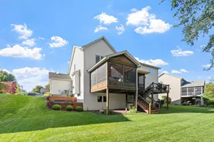 746 Riesgraf Rd, Carver, MN 55315 - Photo 64
