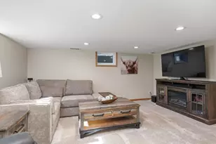 13008 Lakeview Dr Dr, Burnsville, MN 55337 - Photo 20