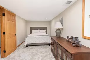 13008 Lakeview Dr Dr, Burnsville, MN 55337 - Photo 24