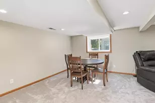 13008 Lakeview Dr Dr, Burnsville, MN 55337 - Photo 22