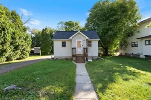 314 8th St, Cloquet, MN 55720 - Photo 2