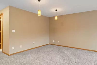 910 Lee Street NE, Owatonna, MN 55060 - Photo 28