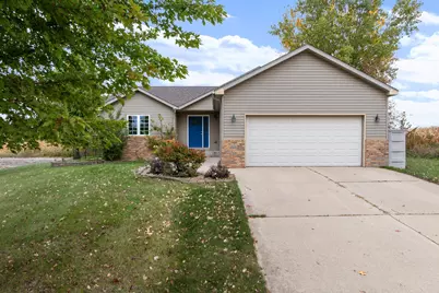 910 Lee Street NE, Owatonna, MN 55060 - Photo 52