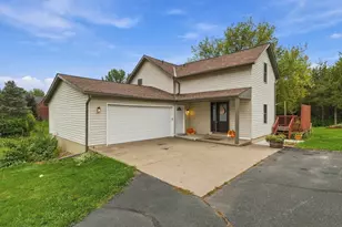 858 Bradley Dr, Hudson, WI 54016 - Photo 1