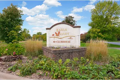 10381 Lancaster Cove, Woodbury, MN 55129 - Photo 34