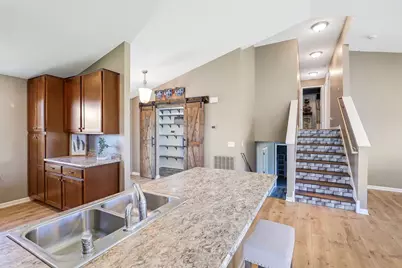 15174 Emory Circle, Apple Valley, MN 55124 - Photo 10