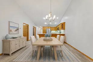 153 S Elm St, Belle Plaine, MN 56011 - Photo 6