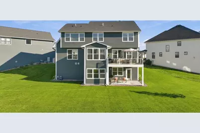 10229 Queensland Lane N, Maple Grove, MN 55311 - Photo 108