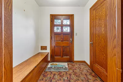 613 S Broadway Street, New Ulm, MN 56073 - Photo 2
