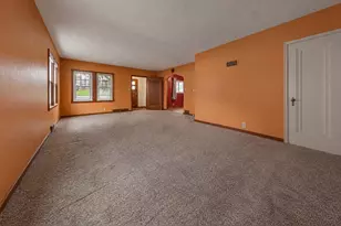 613 S Broadway St, New Ulm, MN 56073 - Photo 8