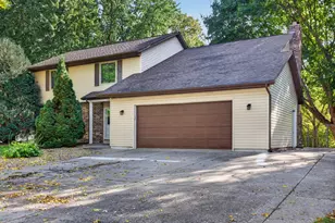 9829 105th Ave N, Maple Grove, MN 55369 - Photo 32