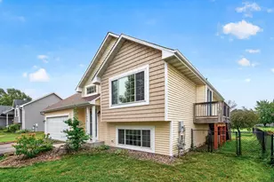 1212 Elm St, Farmington, MN 55024 - Photo 2