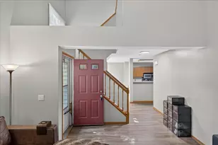 2583 Lockwood Dr, Mendota Heights, MN 55120 - Photo 6