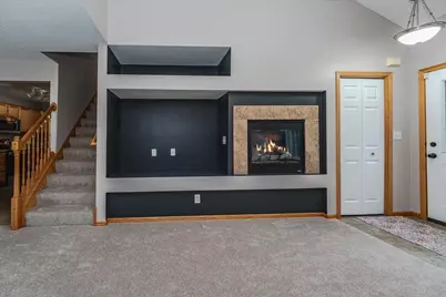 8334 Delaney Drive, Inver Grove Heights, MN 55076 - Photo 8