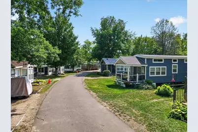 32741 N Lakes Trail, Lindstrom, MN 55045 - Photo 18
