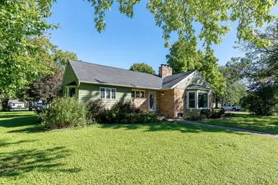 31 Lake Avenue E, Minnesota Lake, MN 56068 - Photo 2