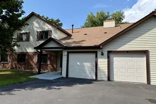 7 Crusader Ave E, West Saint Paul, MN 55118 - Photo 1