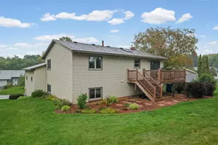 1142 Parkview Ln, Eagan, MN 55123 - Photo 50