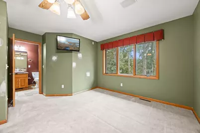 38308 Golden Oaks Trail, North Branch, MN 55056 - Photo 32