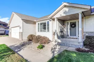 15572 78th Ct NE, Otsego, MN 55330 - Photo 2