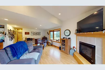 54732 110th Street, Wells, MN 56097 - Photo 2