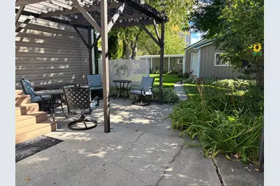 820 Horace Avenue N, Thief River Falls, MN 56701 - Photo 8